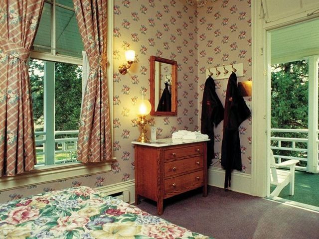 Wawona Hotel * Wawona
