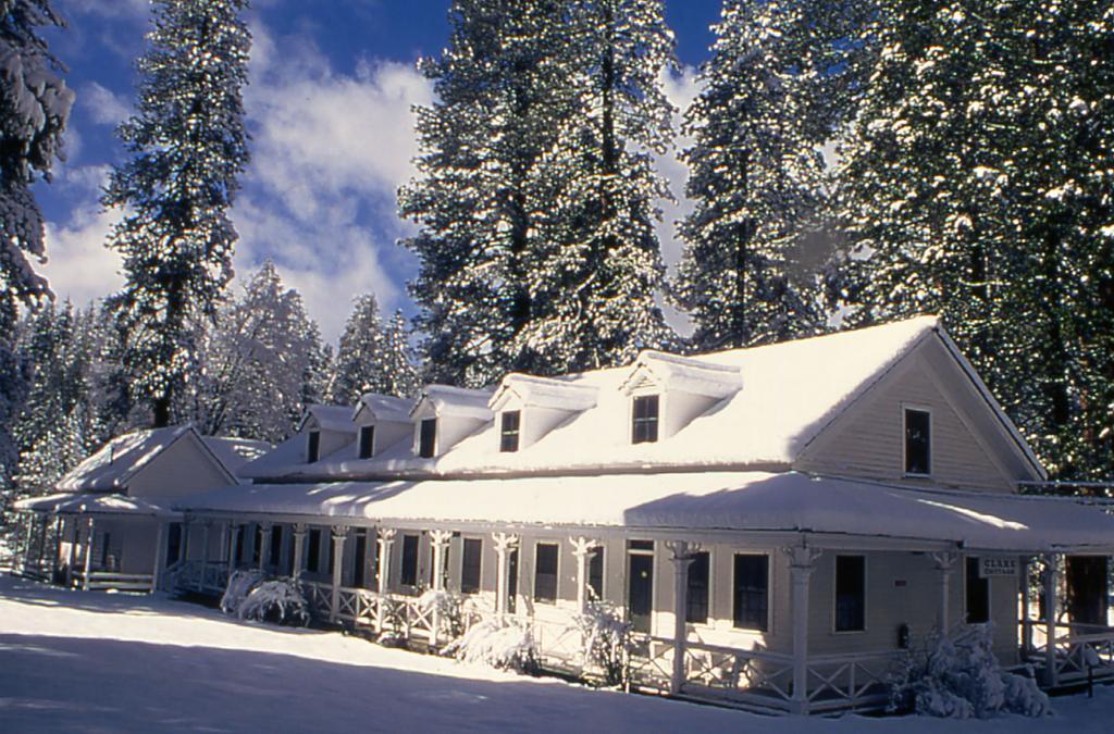 Wawona Hotel Wawona
