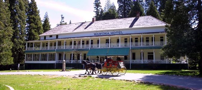 Wawona Hotel *